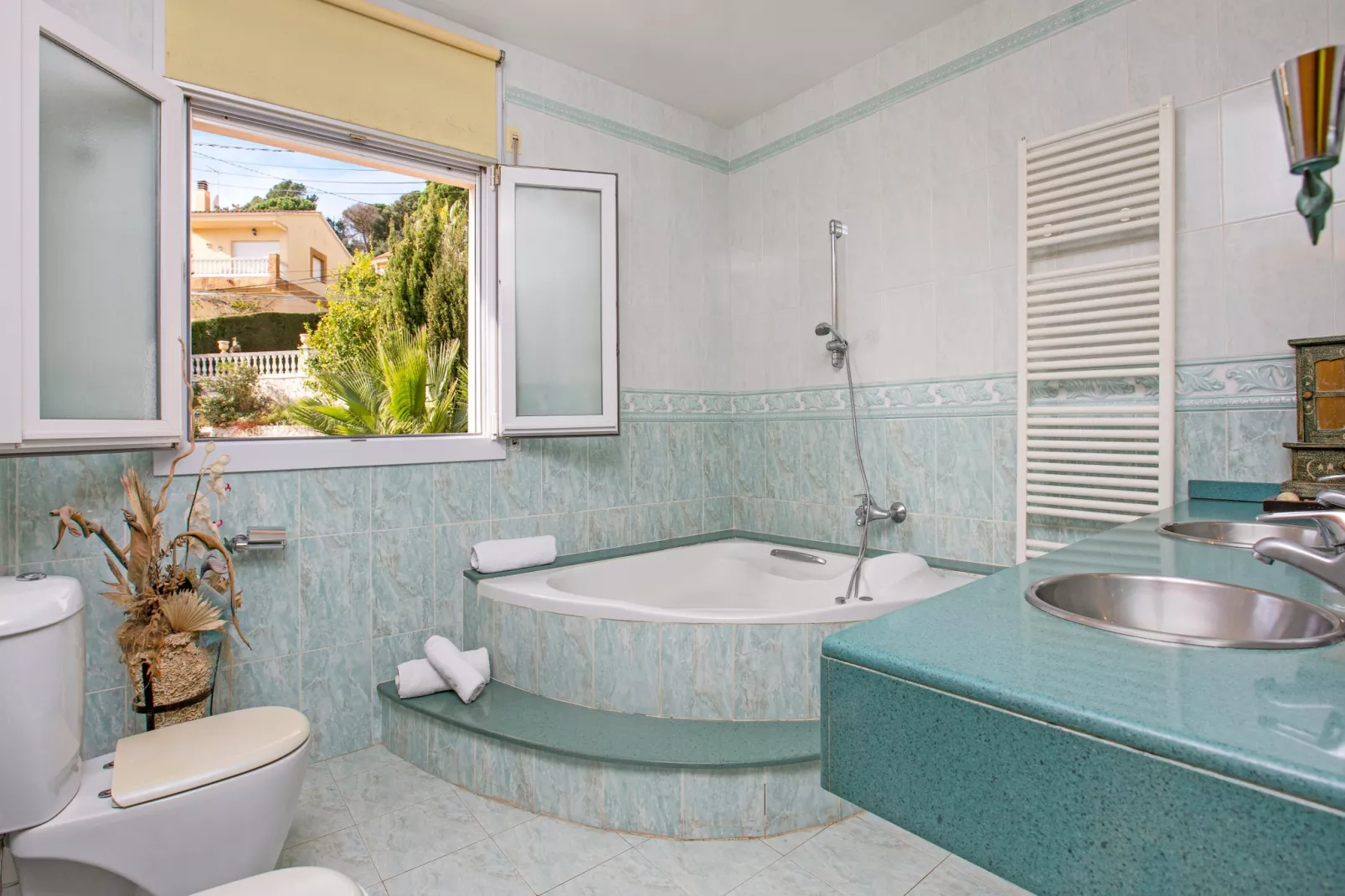 Garbi-Bathroom