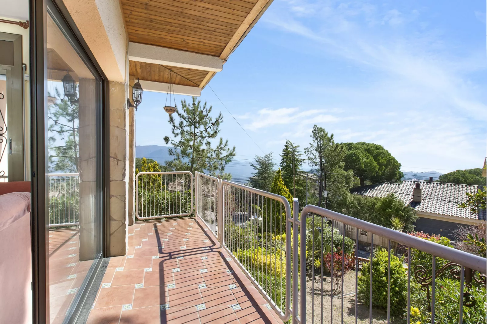 Inma-Terrace balcony
