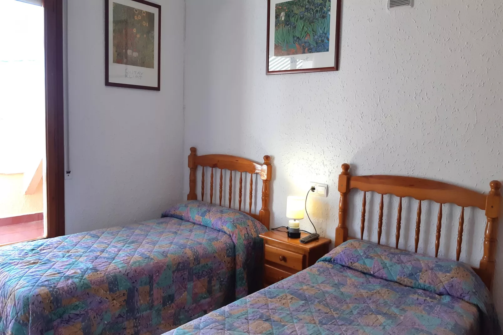 Julia-Bedroom