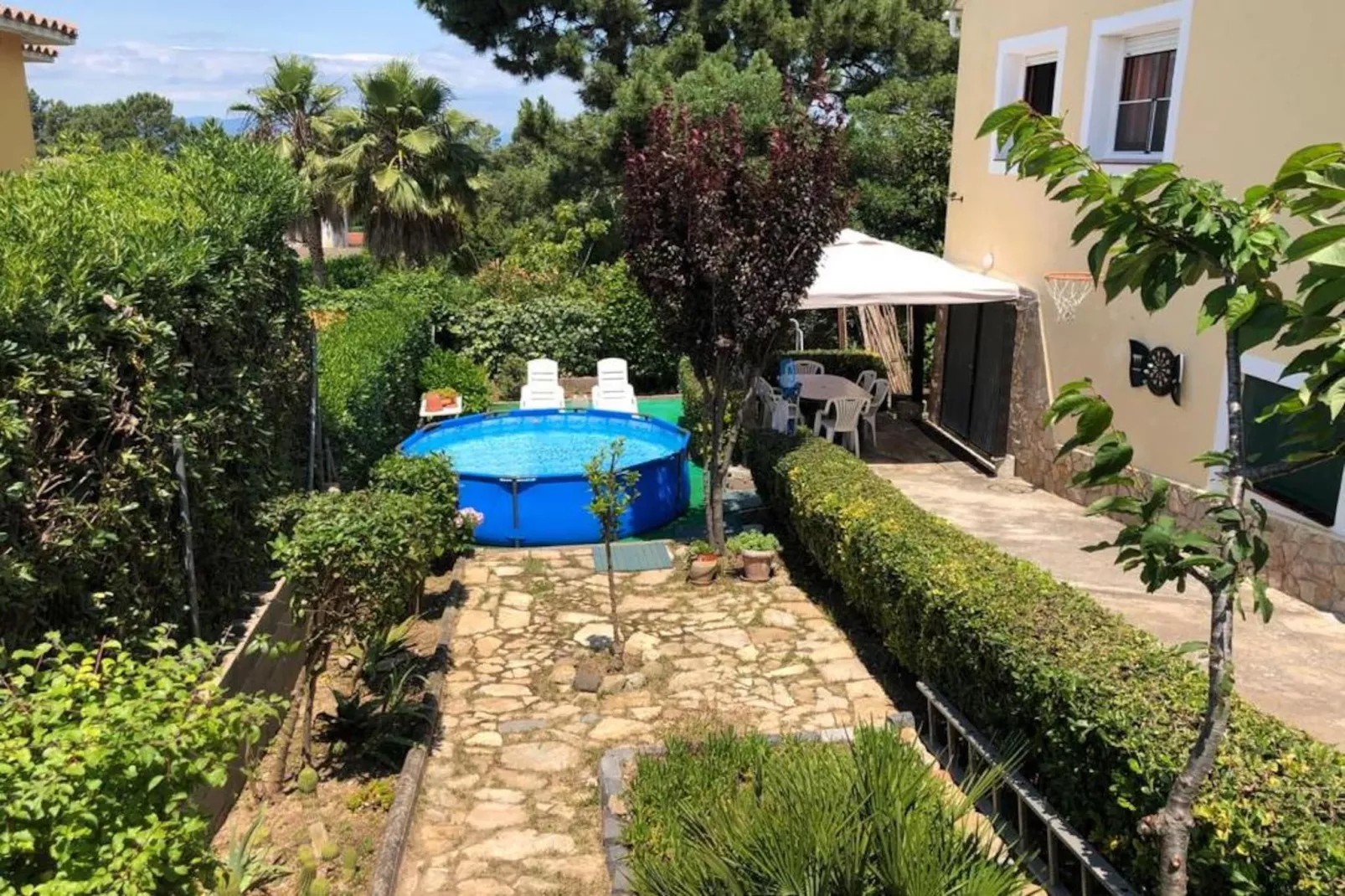 Julia-Terrace