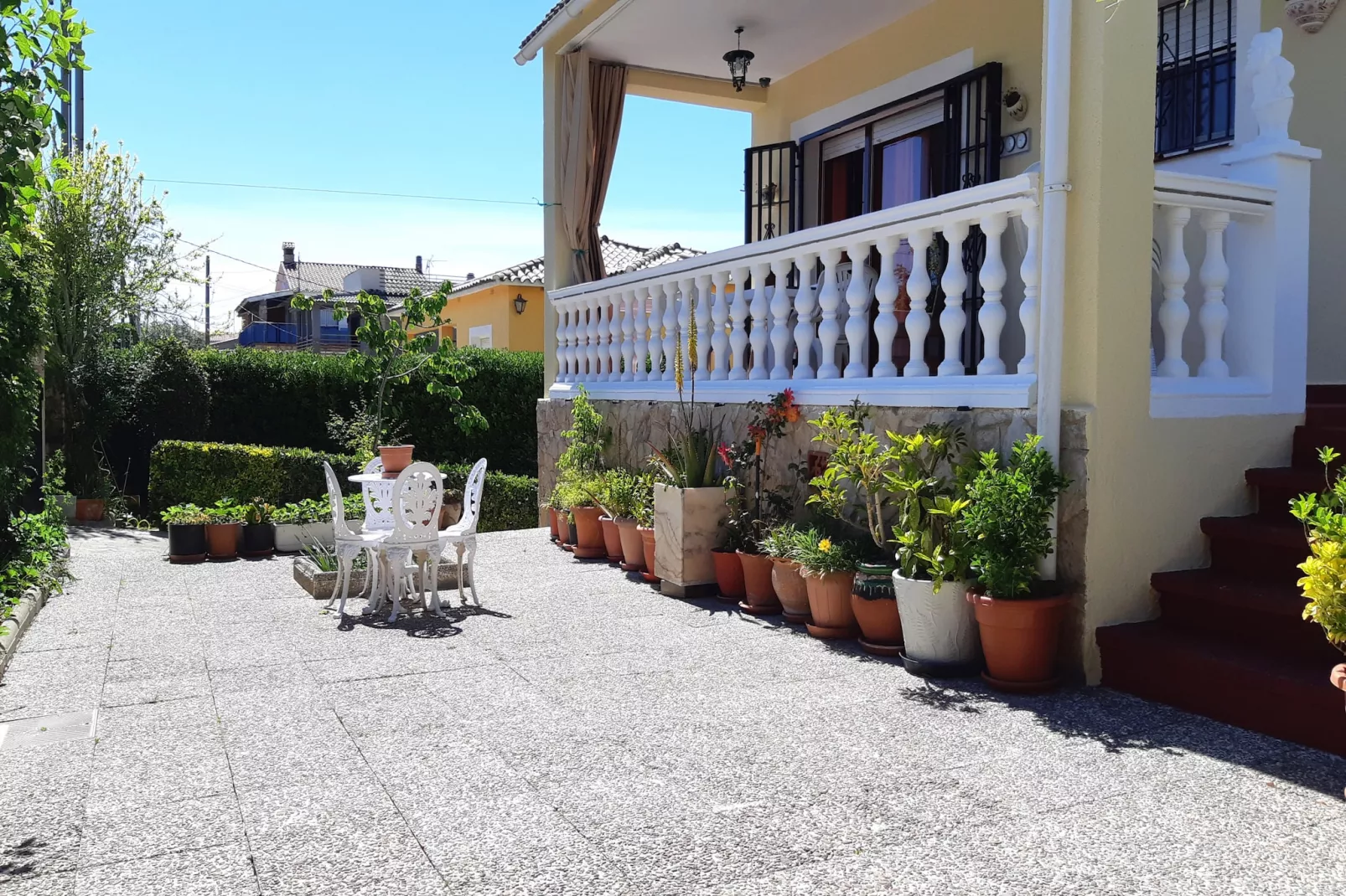 Julia-Terrace
