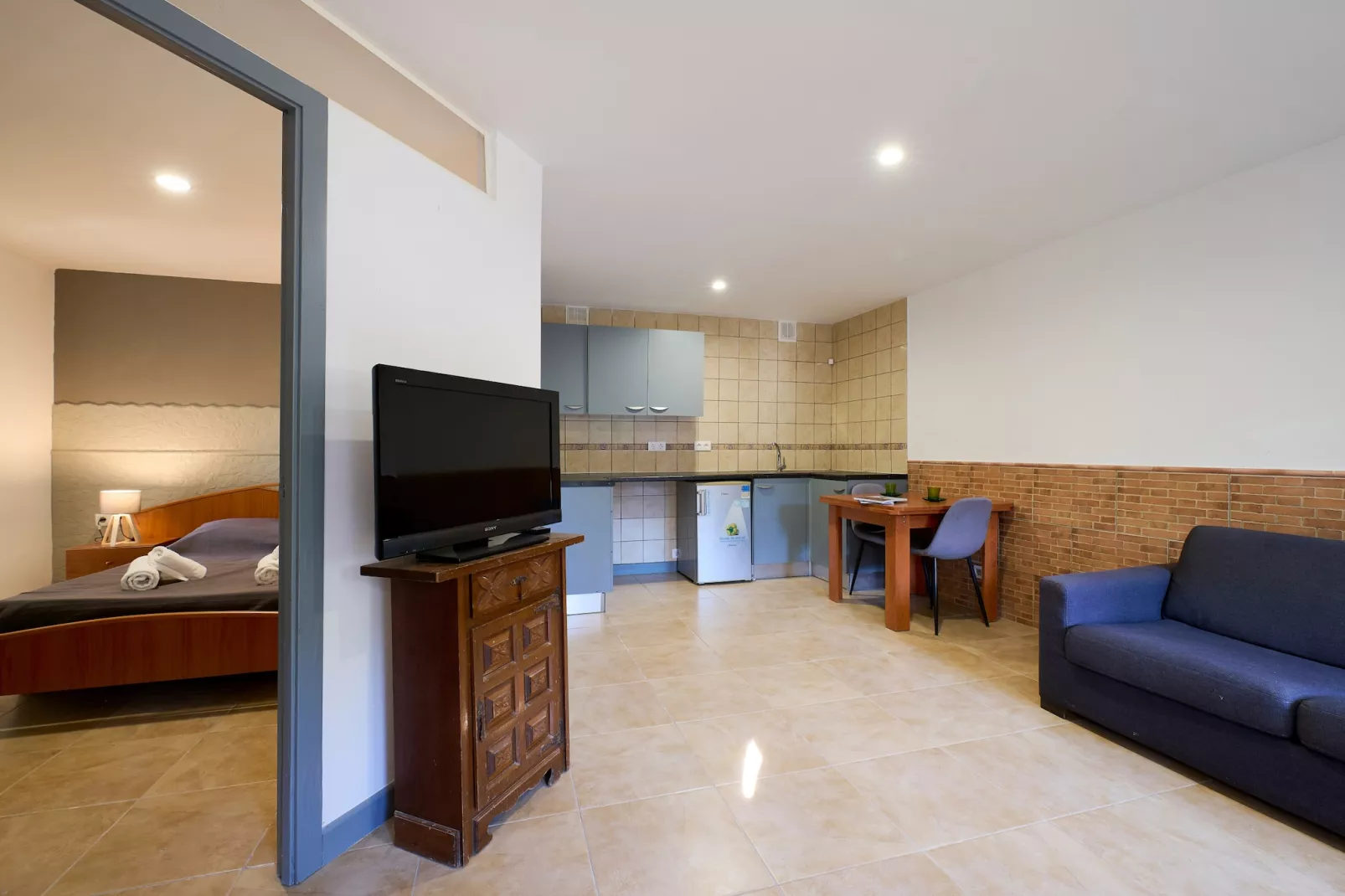 Tordera 18-Living room