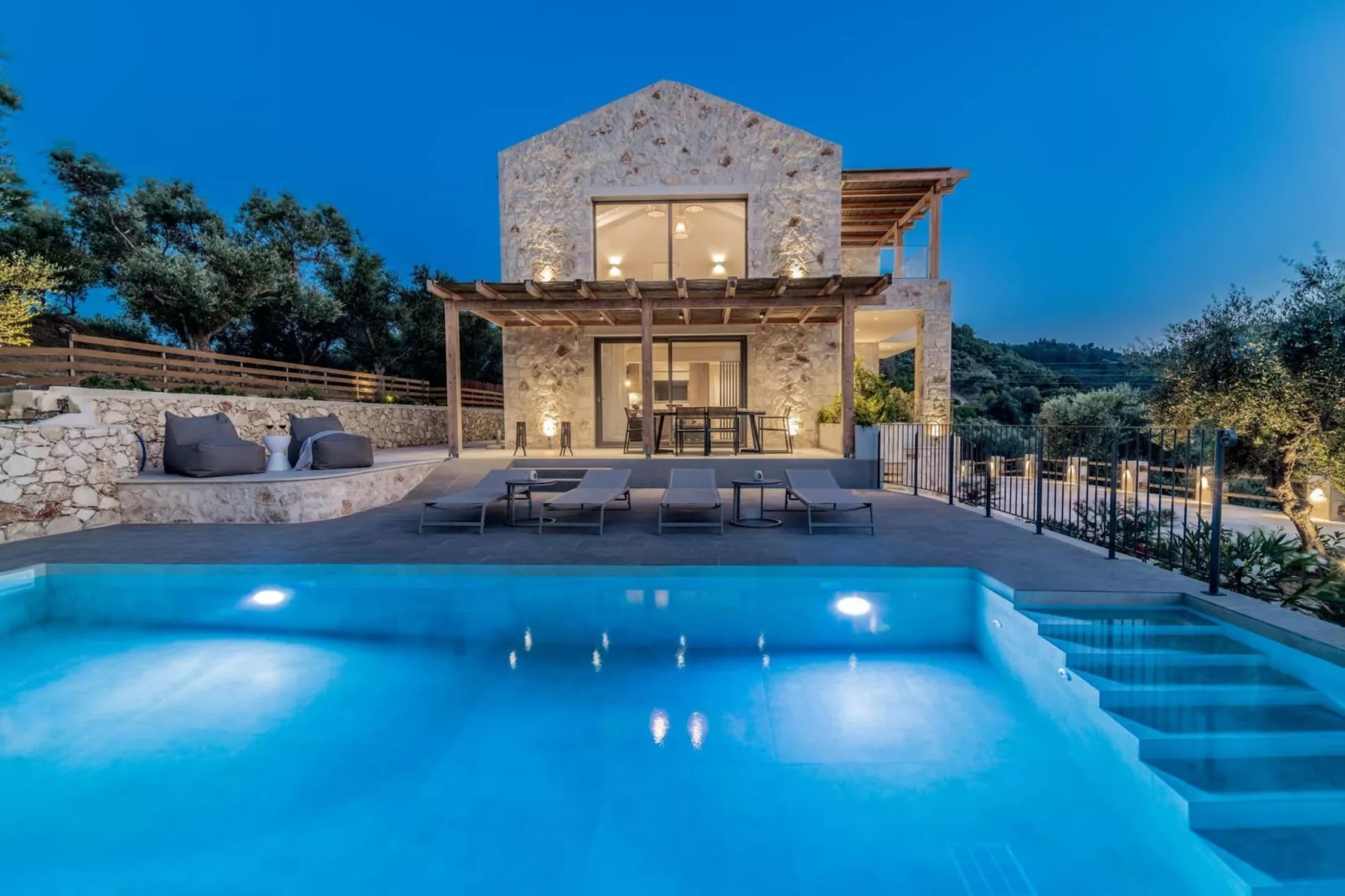Villa Cossoro Ena in Zakynthos-Pool