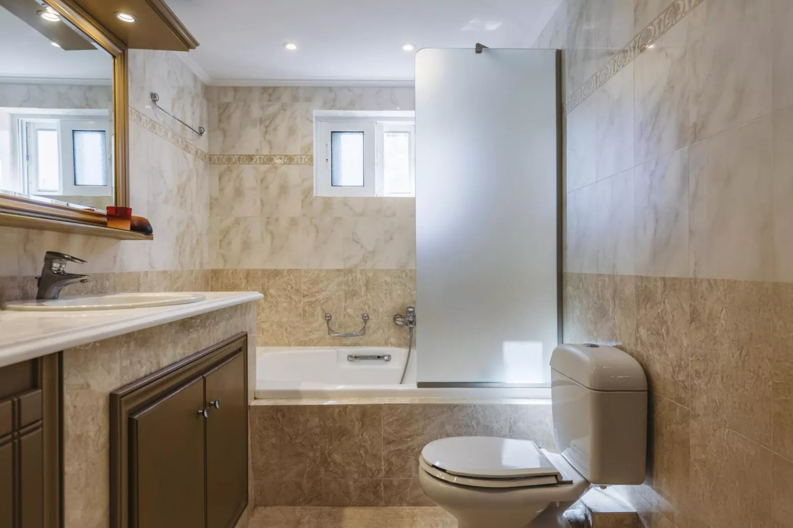 Villa Lilly with private pool-Bathroom