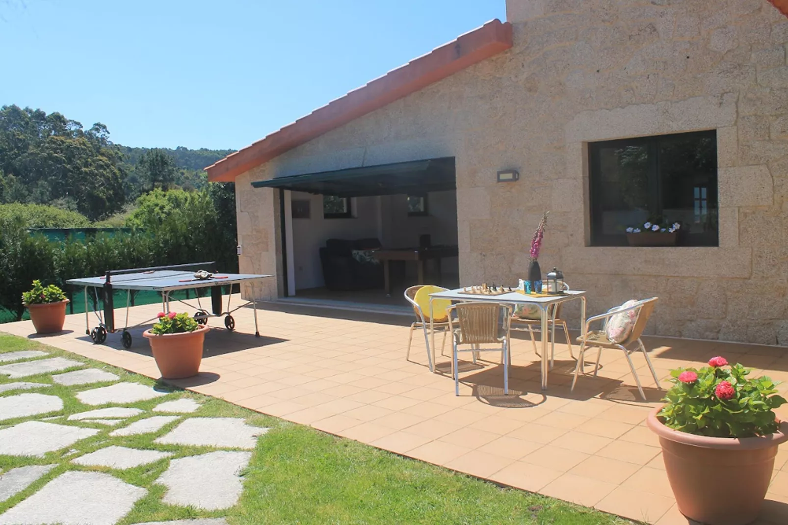 Villa Carolina - Luxury Singular-Gärten Sommer