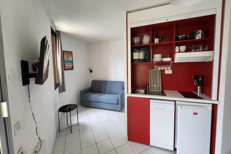 Appartement 1 Pièce 3 Personnes 1  bébé Vue Port-Living room