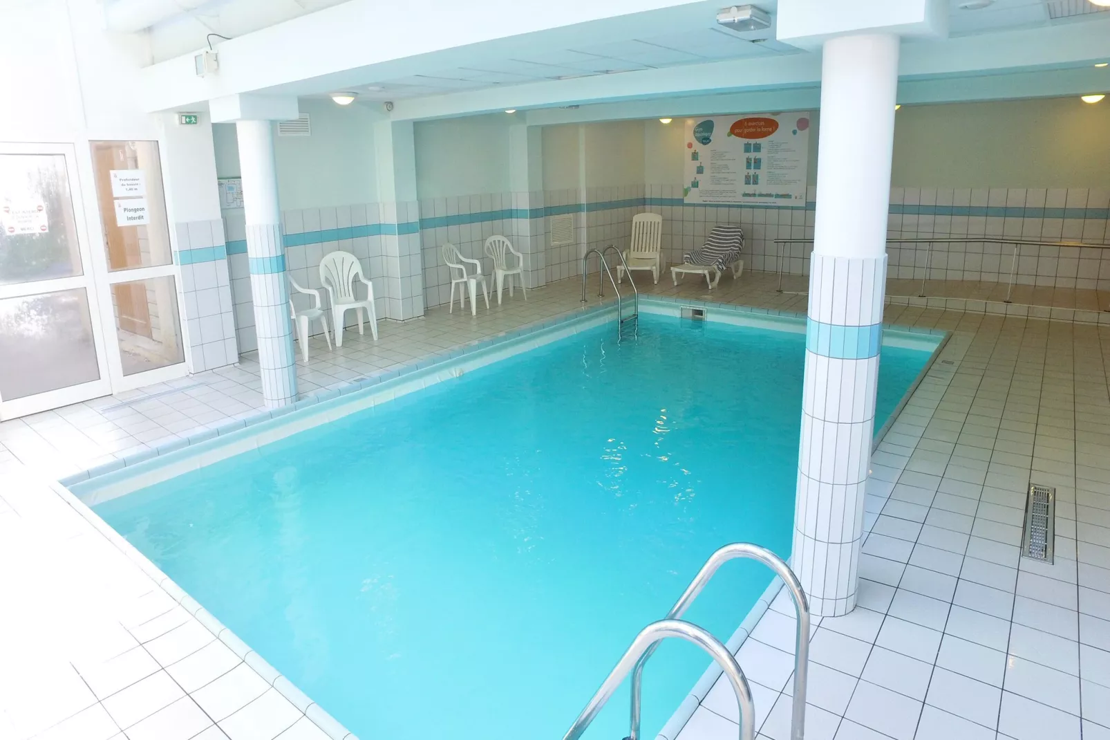 Gîte 3 Pièces 6 Personnes 1  bébé Roncière-Pool