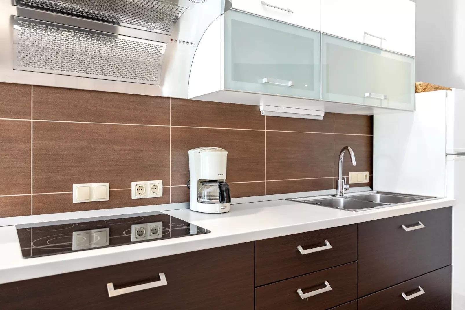 Blanka N2 - Shared Jacuzzi, Magical Garden-Kitchen