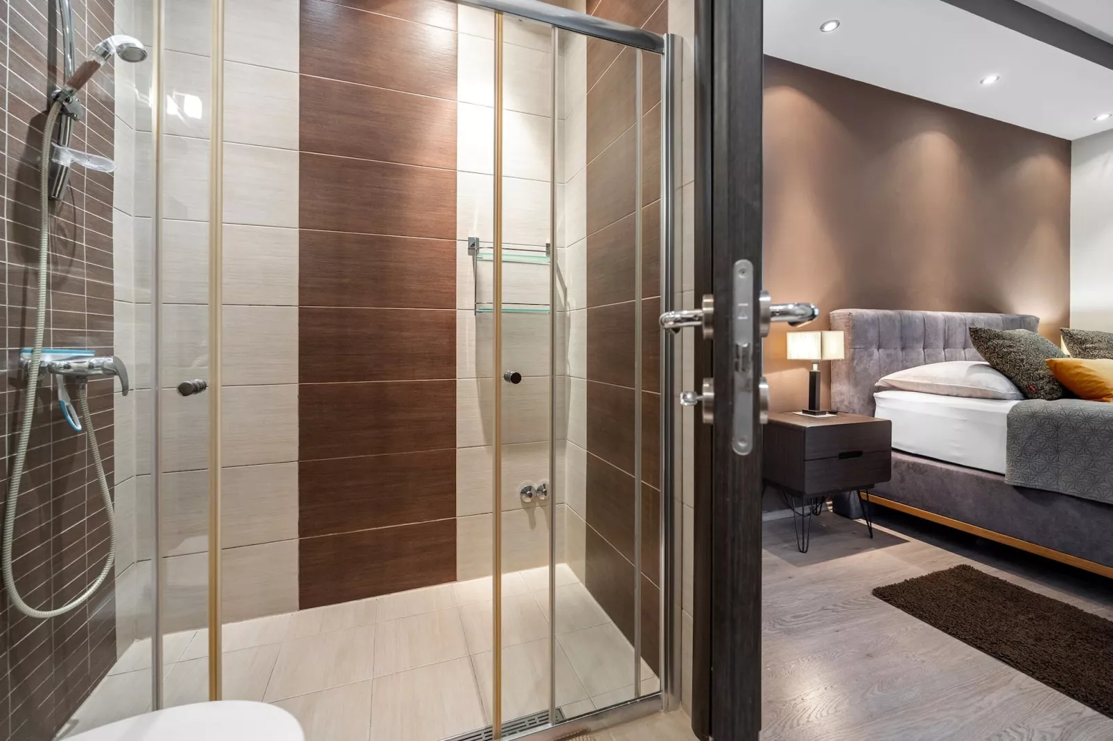 Blanka N2 - Shared Jacuzzi, Magical Garden-Bathroom