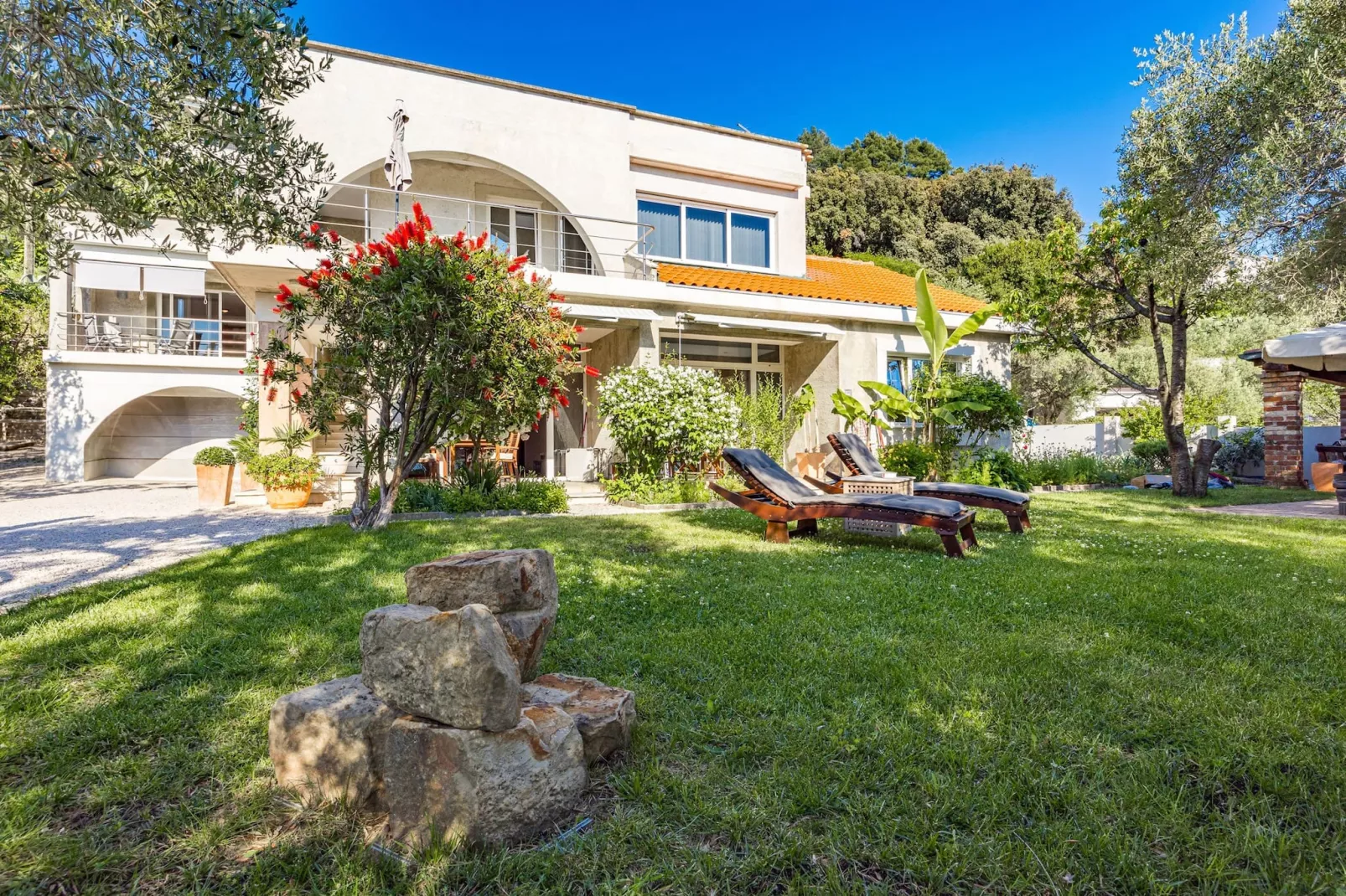 Blanka N2 - Shared Jacuzzi, Magical Garden-Outdoor