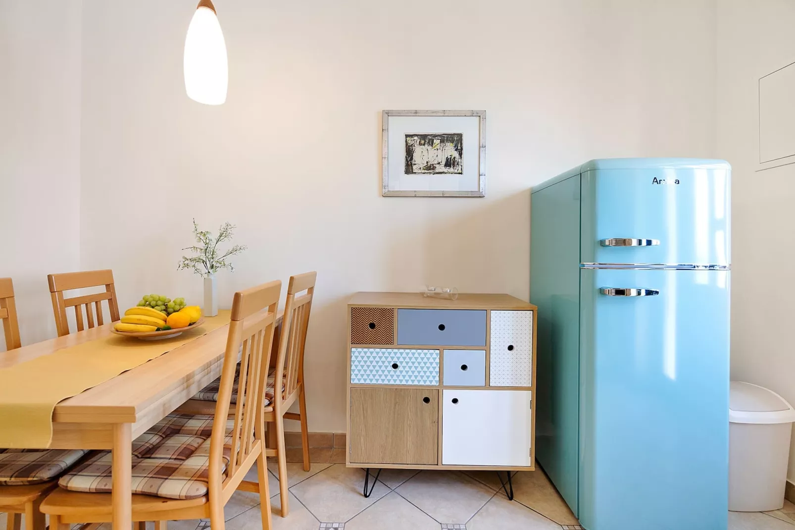 Blanka C2 - Shared Jacuzzi, Magical Garden-Dining room
