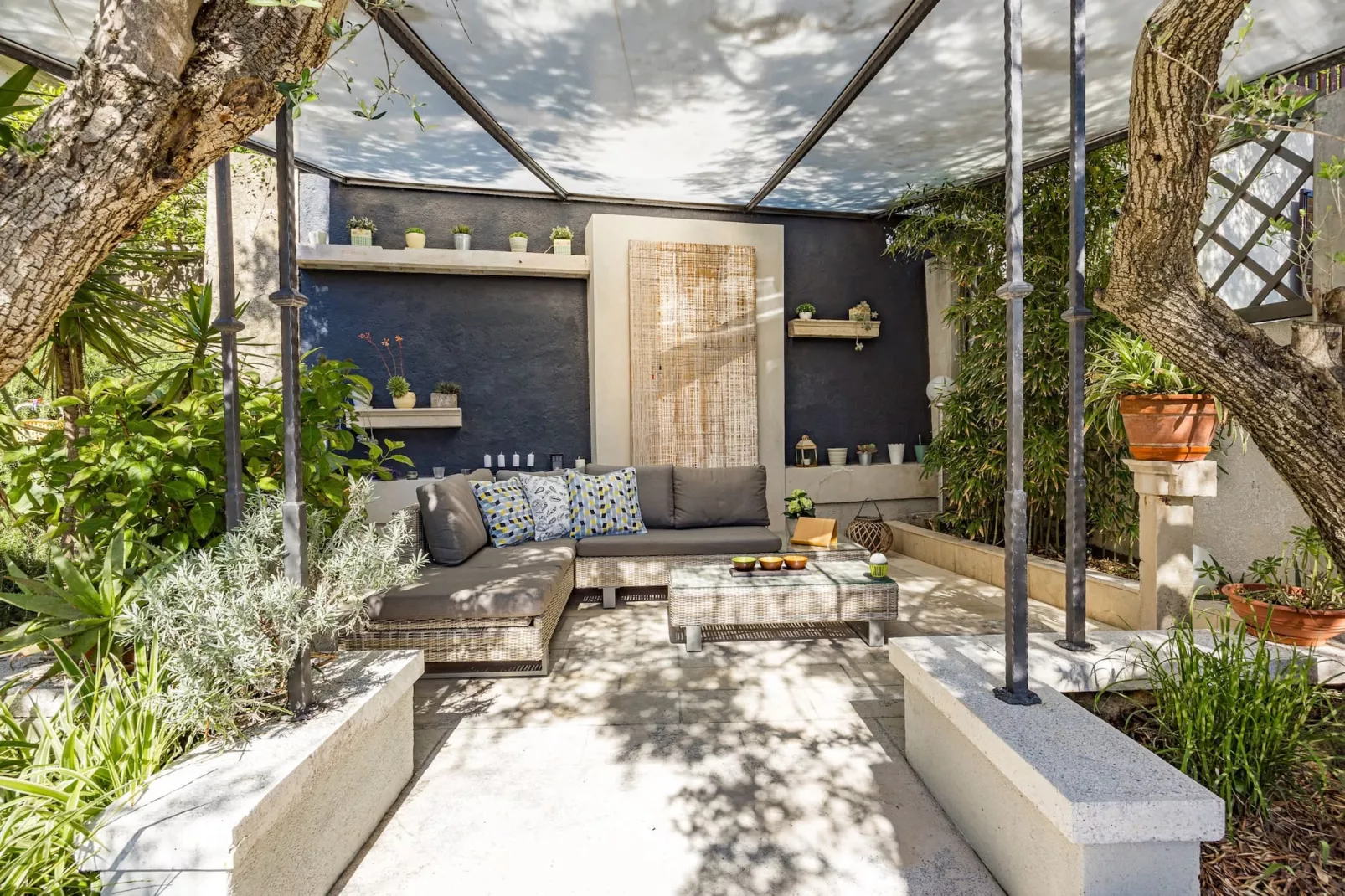 Blanka C2 - Shared Jacuzzi, Magical Garden-Terrace