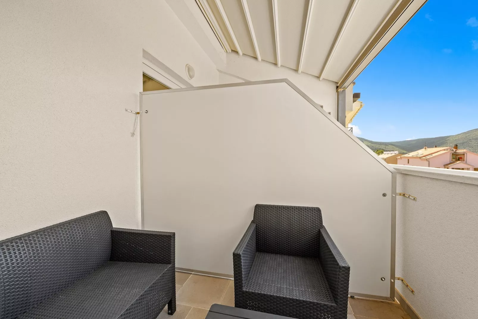 Apartment Paula with Sea View