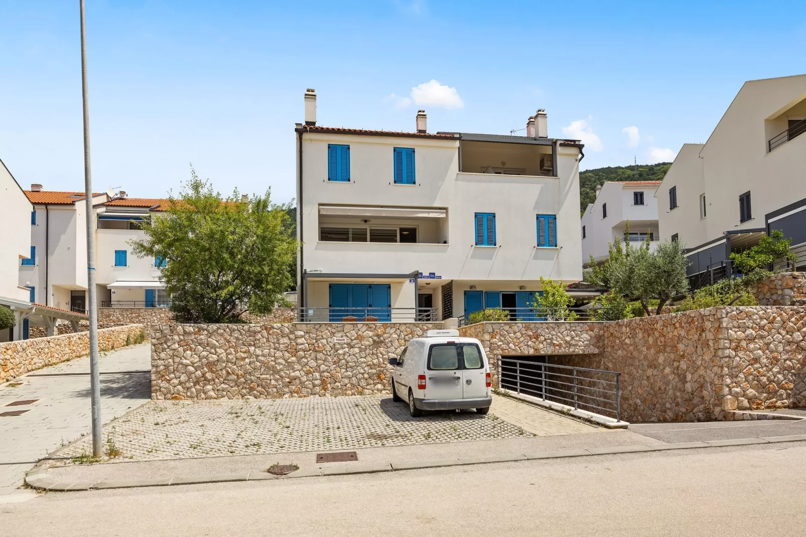Apartment Paula with Sea View-Außenbereich