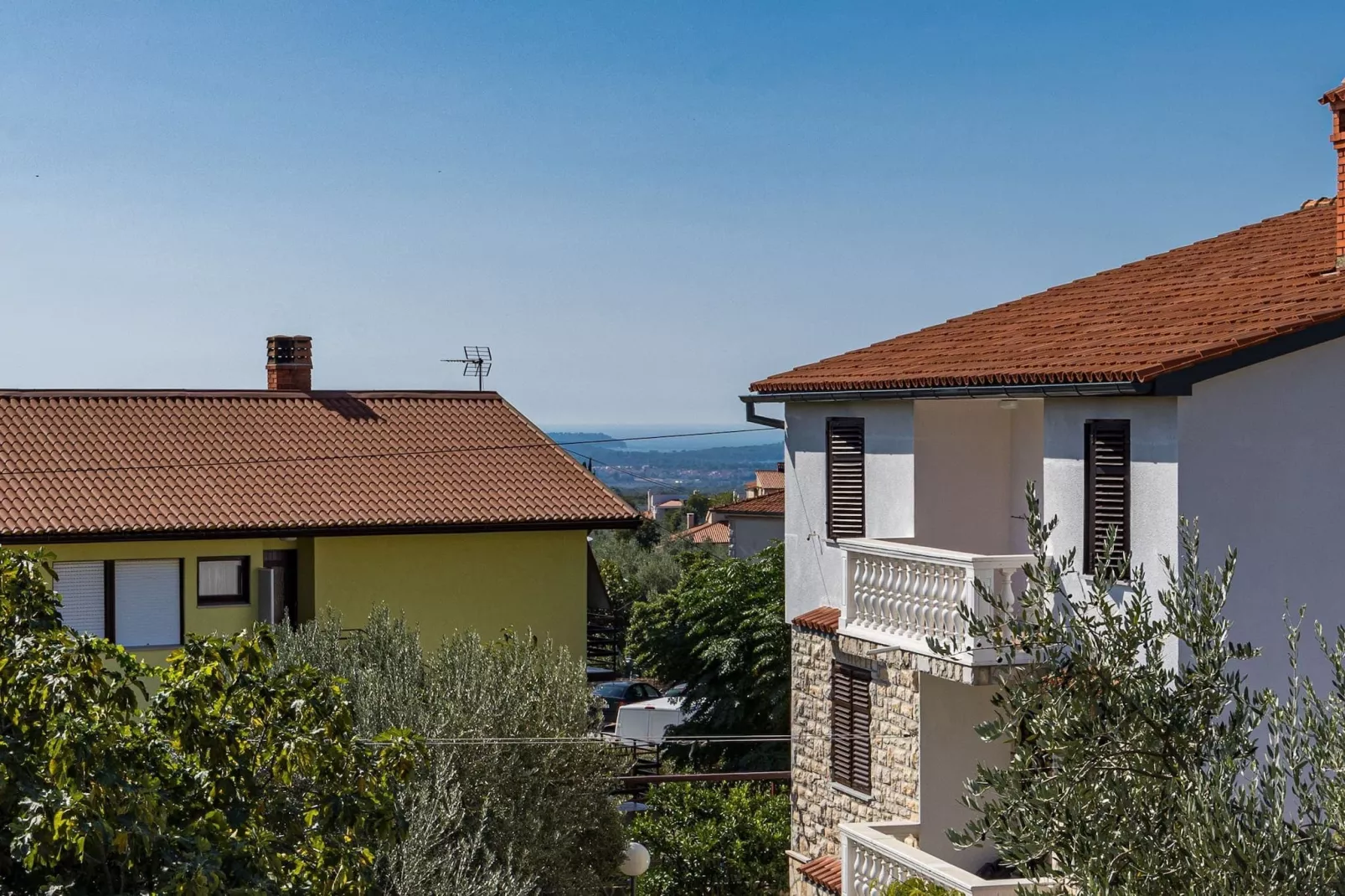 Apartment Tedi with Sea View-Outdoor