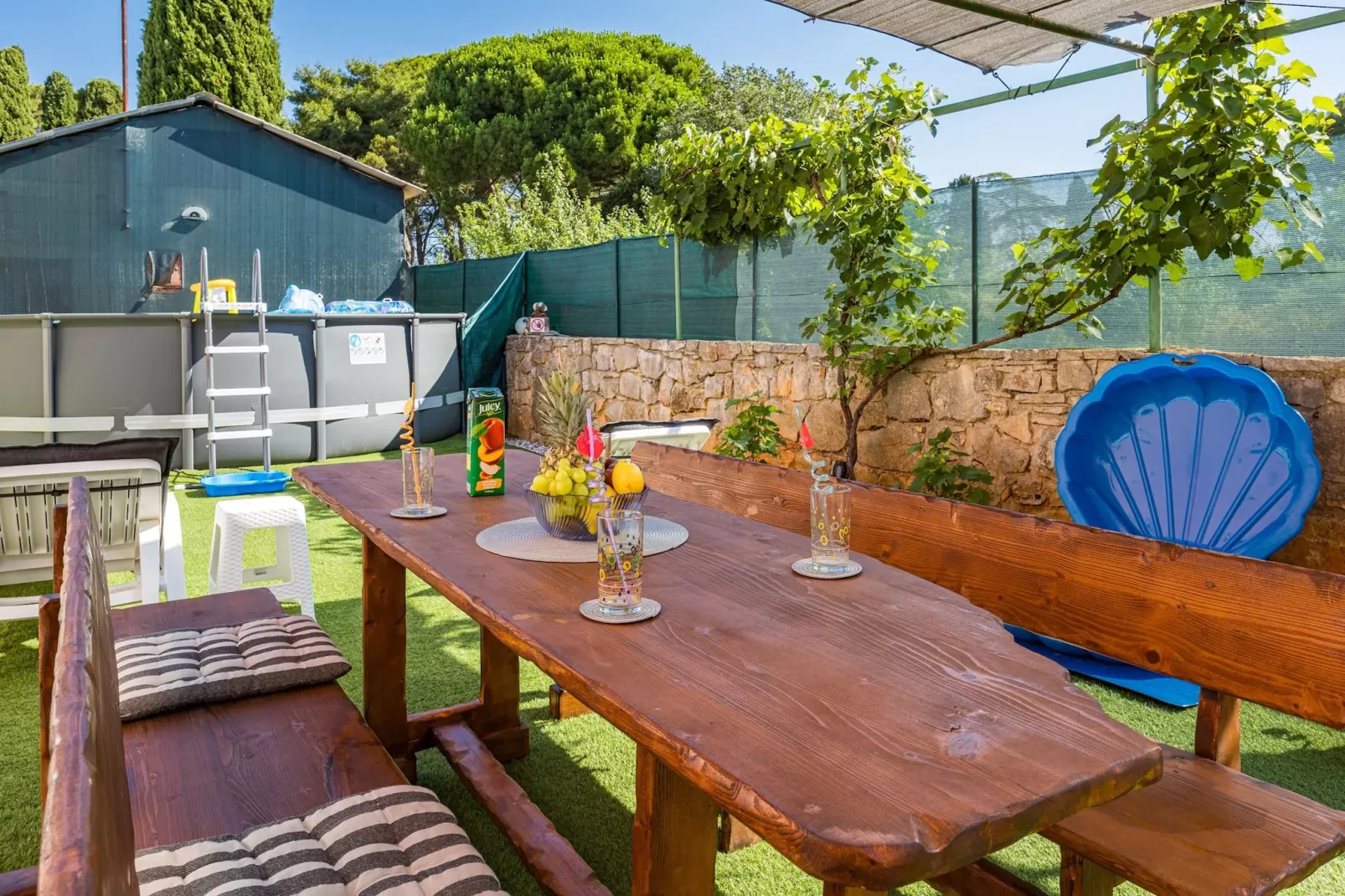 Kristijan & Jelena - Pool, Jacuzzi, Playground-Terrace balcony