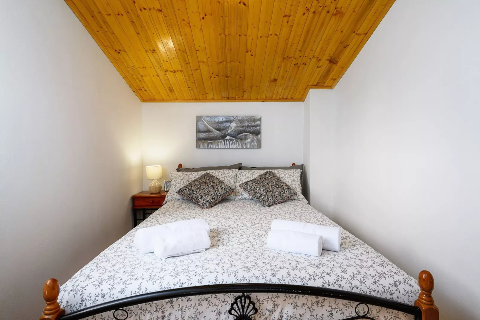 Apartment Lara with Swimming Pool - Paradiz-Schlafzimmer
