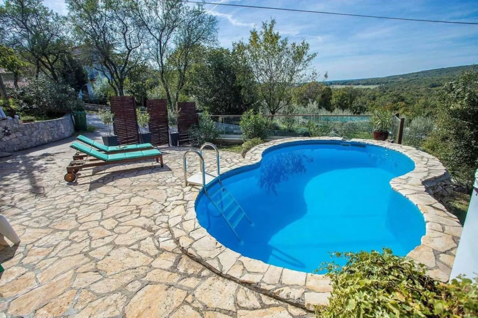 poolofhouse