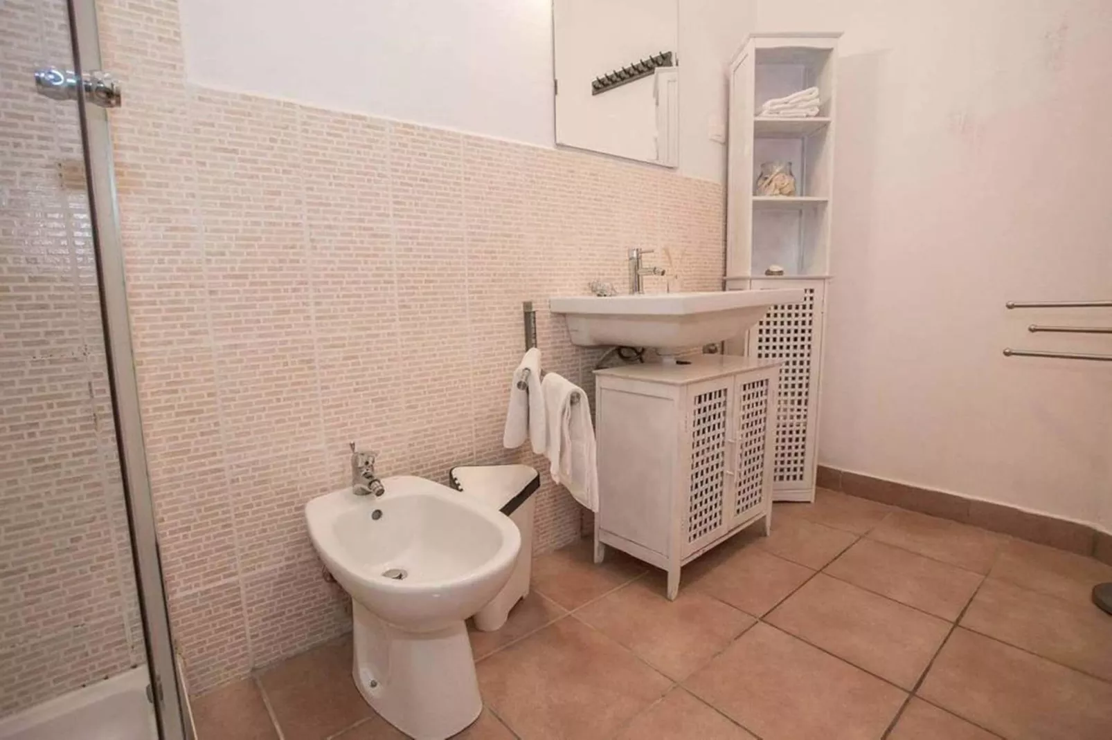 Casa Deborah with Private Pool-Bathroom