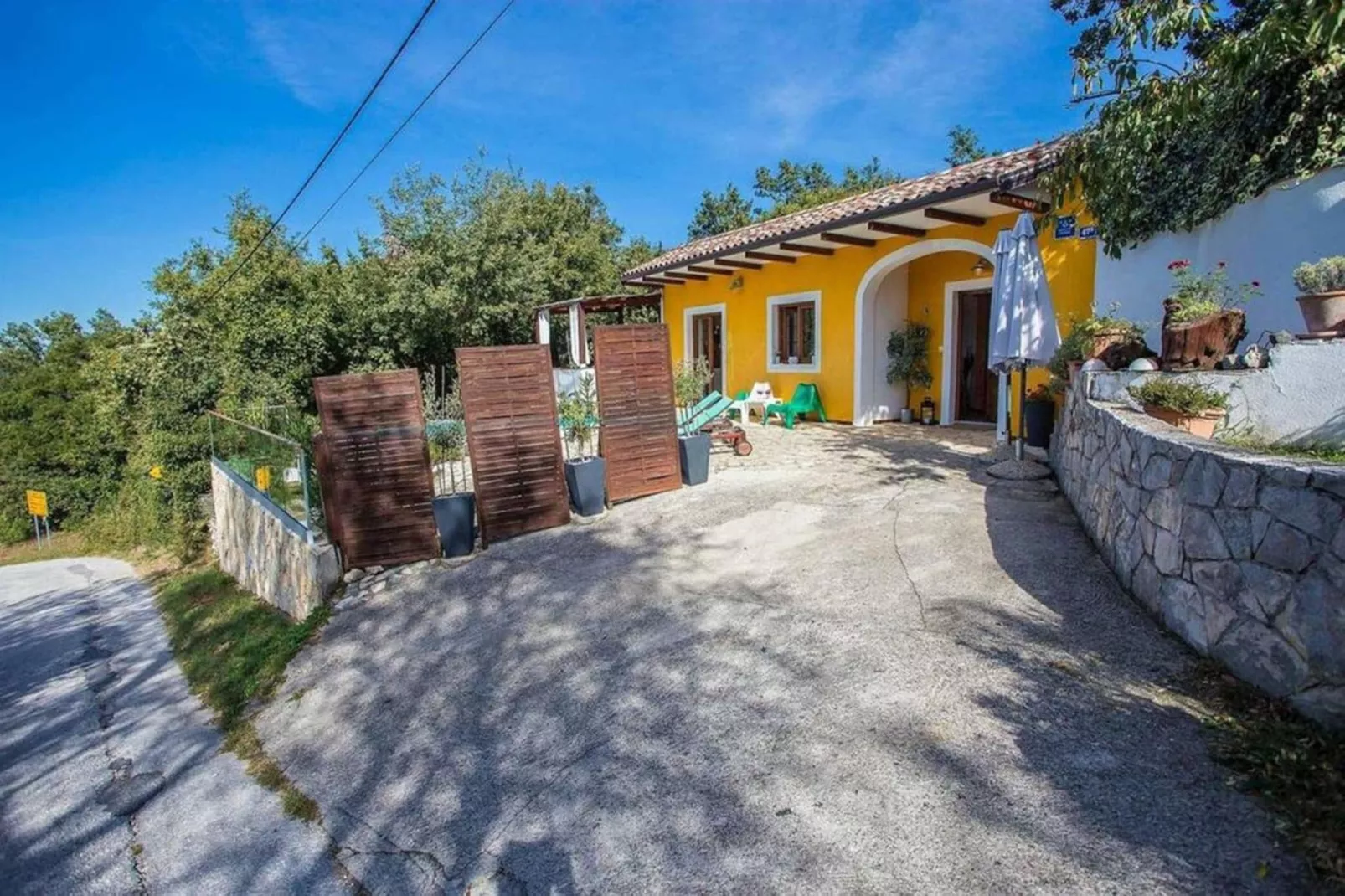 Casa Deborah with Private Pool-Outdoor