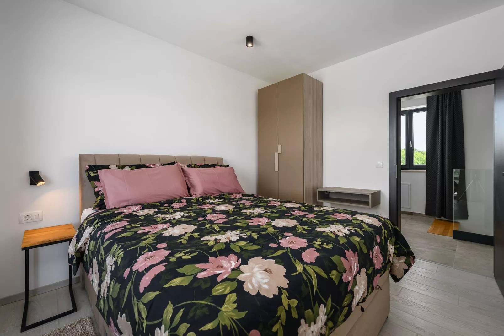 Villa de la Vie with Heated Swimming Pool-Bedroom
