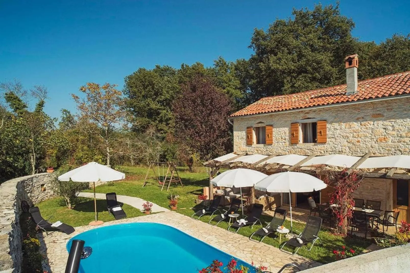 Villa Katherine with Pool and Game Room-Exterior summer
