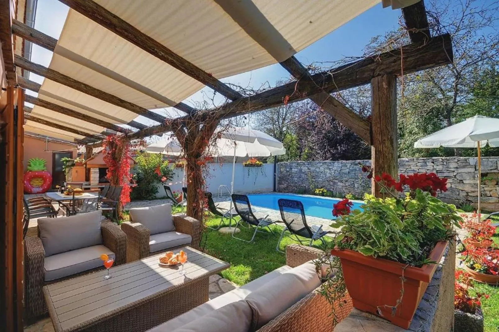 Villa Katherine with Pool and Game Room-Terrace balcony