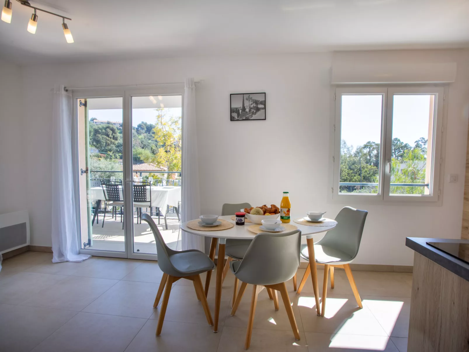 Le Clos Jardin-Inside