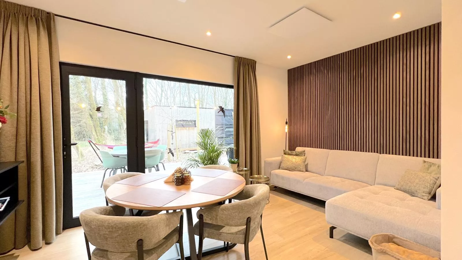 Zen en Zoet-Esszimmer