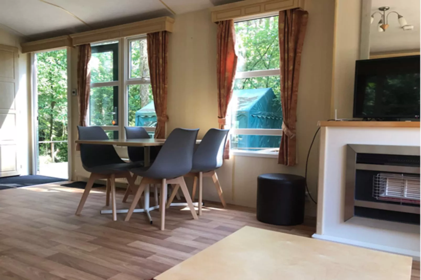 Sijs-Dining room