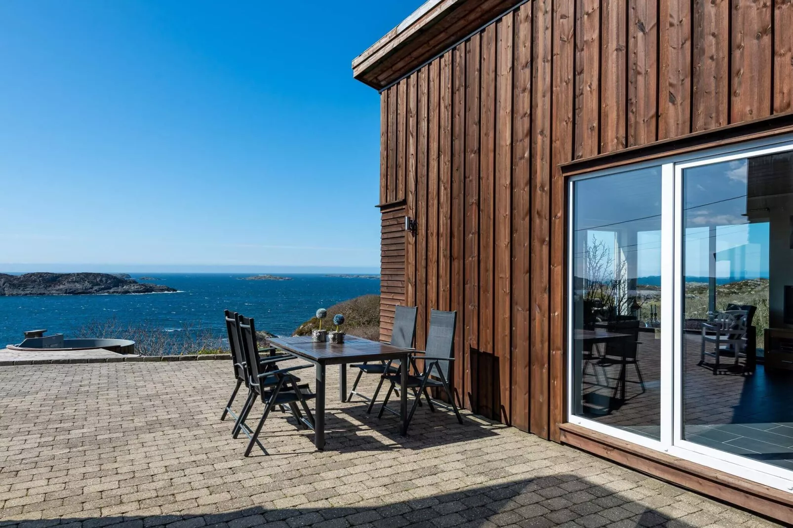 6 person holiday home in BØMLO-By Traum