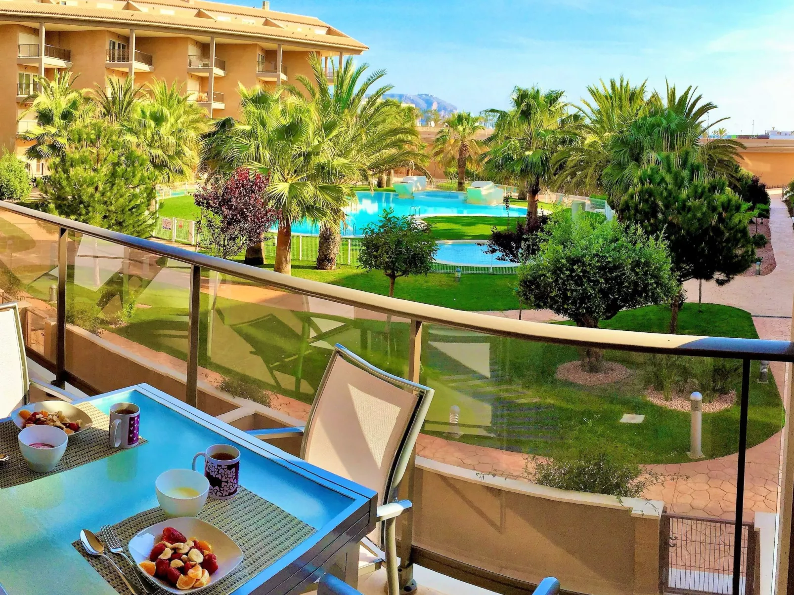 Marmara Luxury First Line-Outside