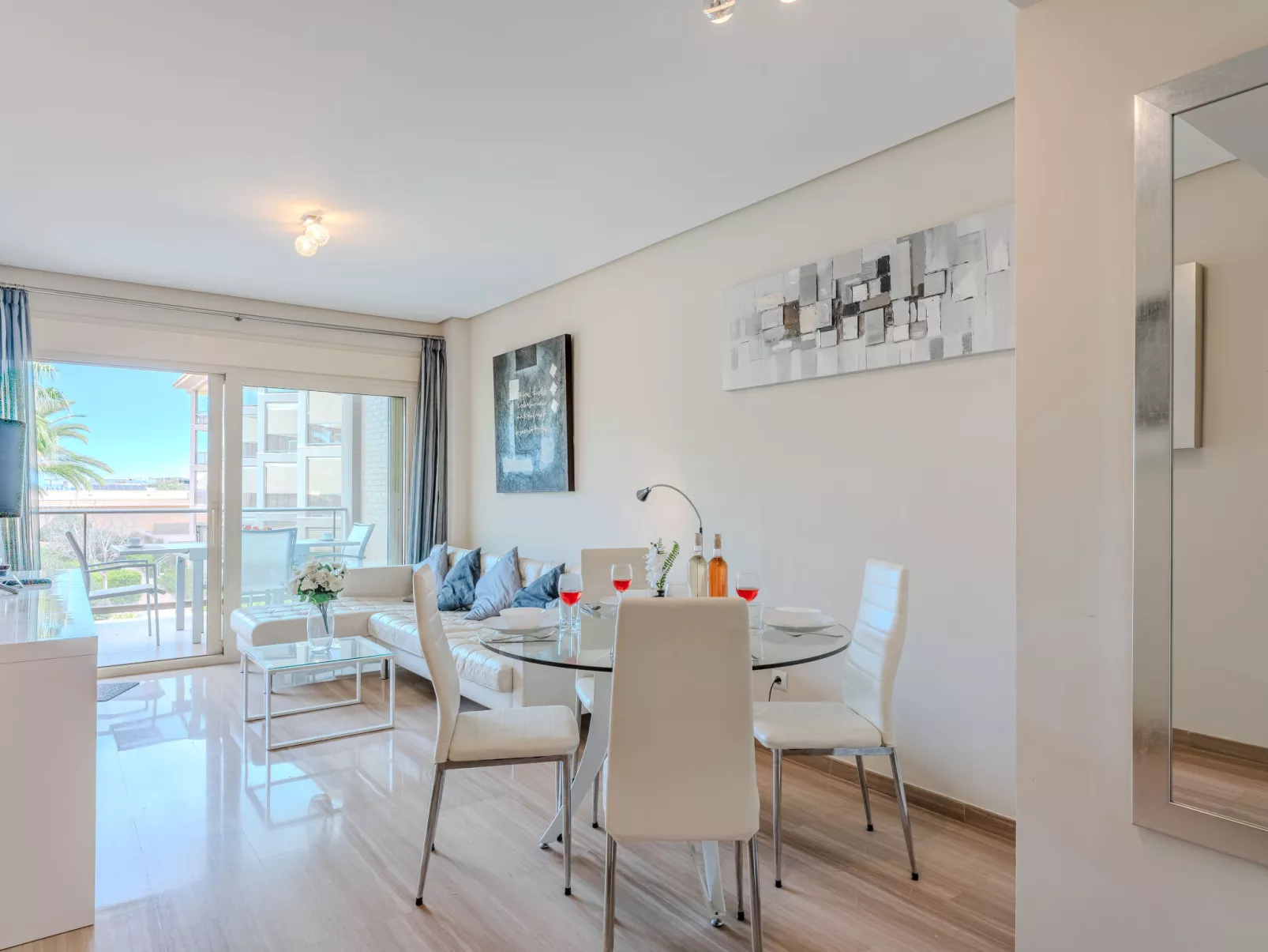 Marmara Luxury First Line-Inside