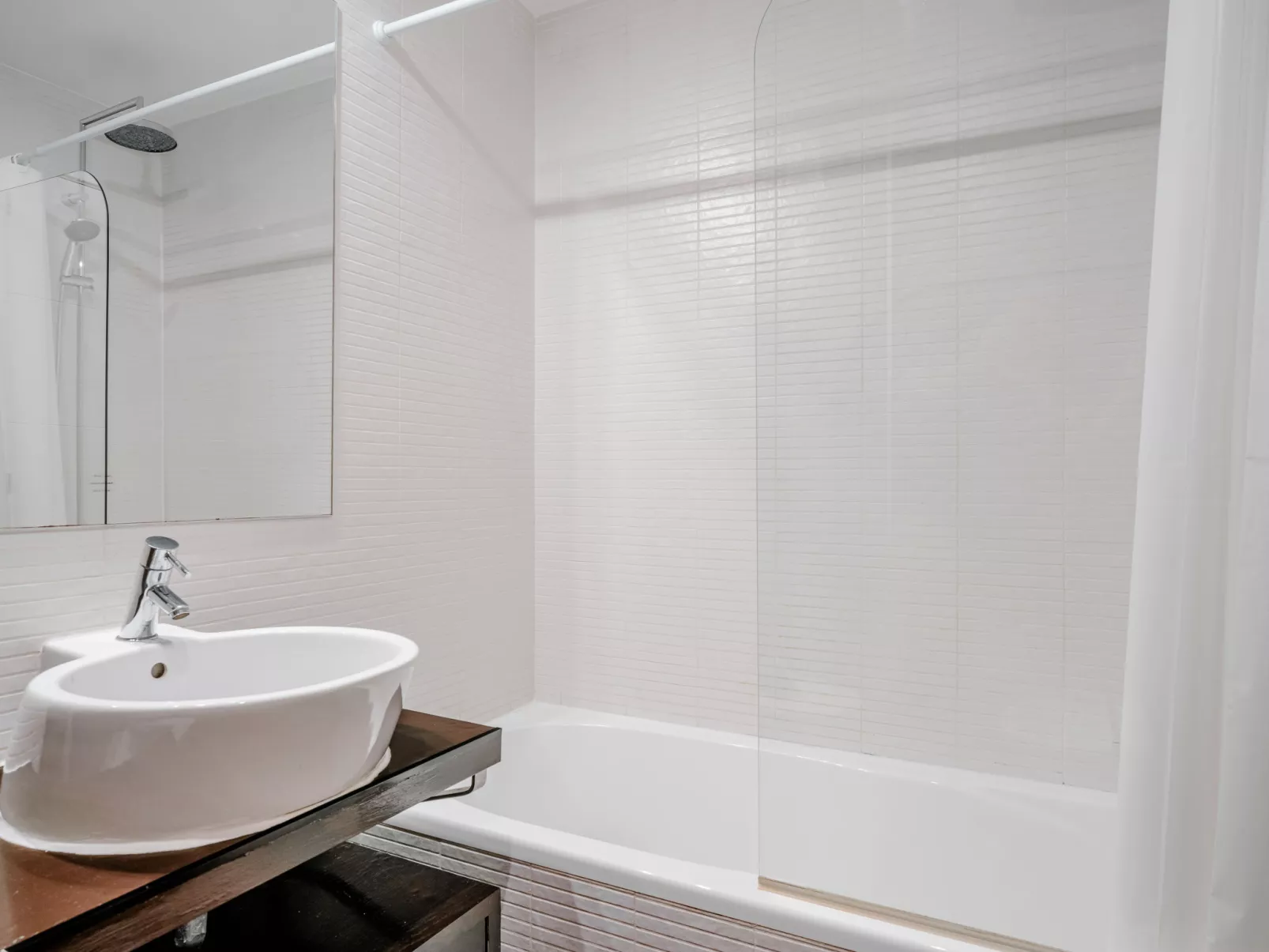 Marmara Luxury First Line-Inside