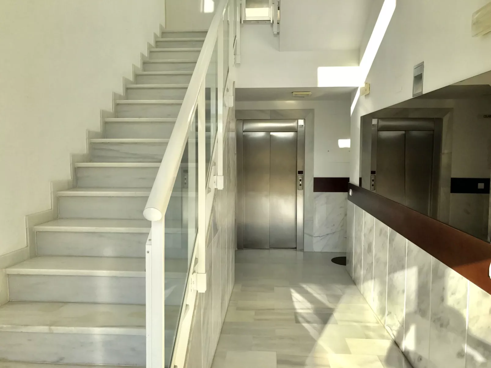 Marmara Luxury First Line-Inside