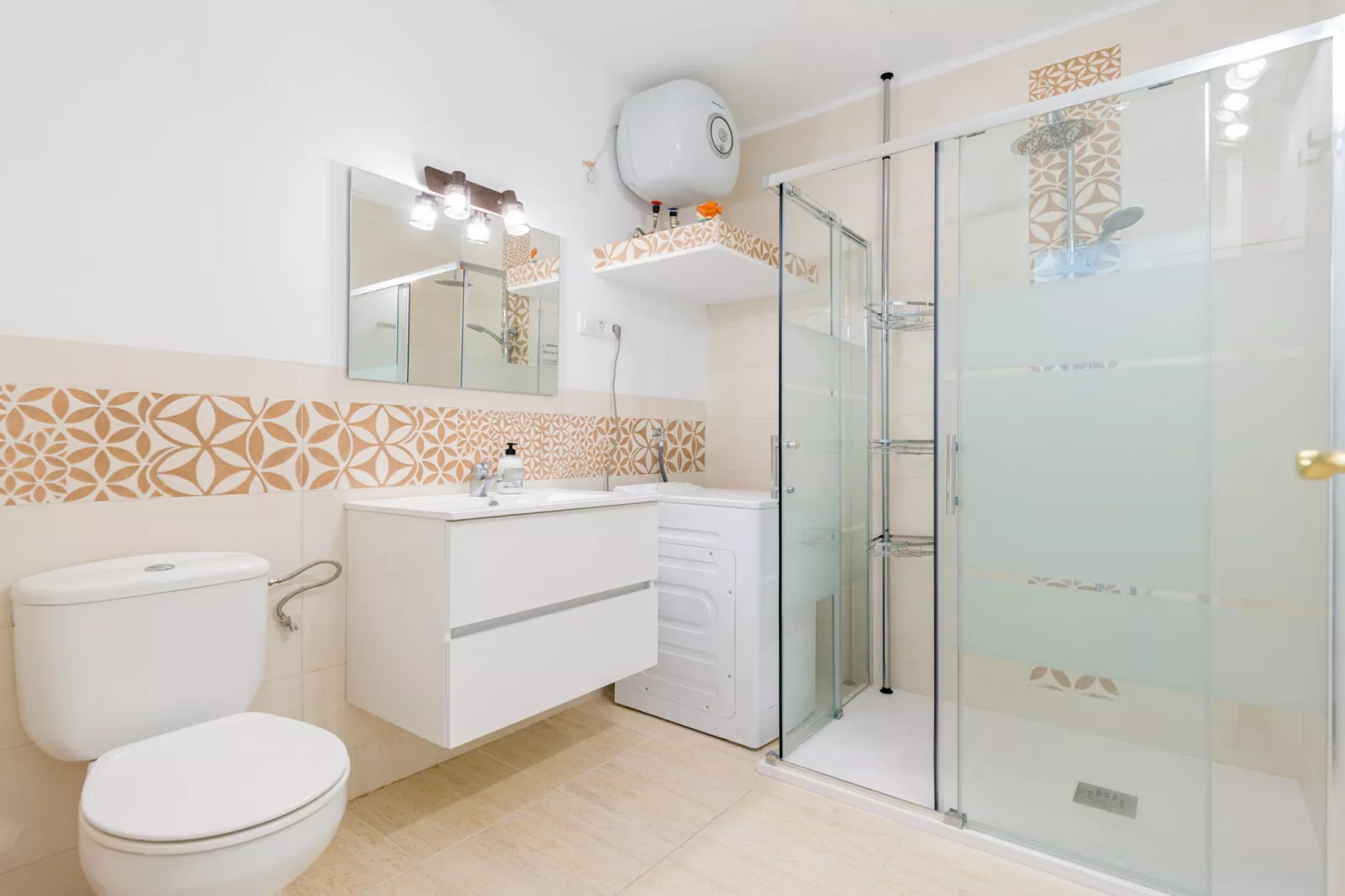 Mogan Playa-Bathroom