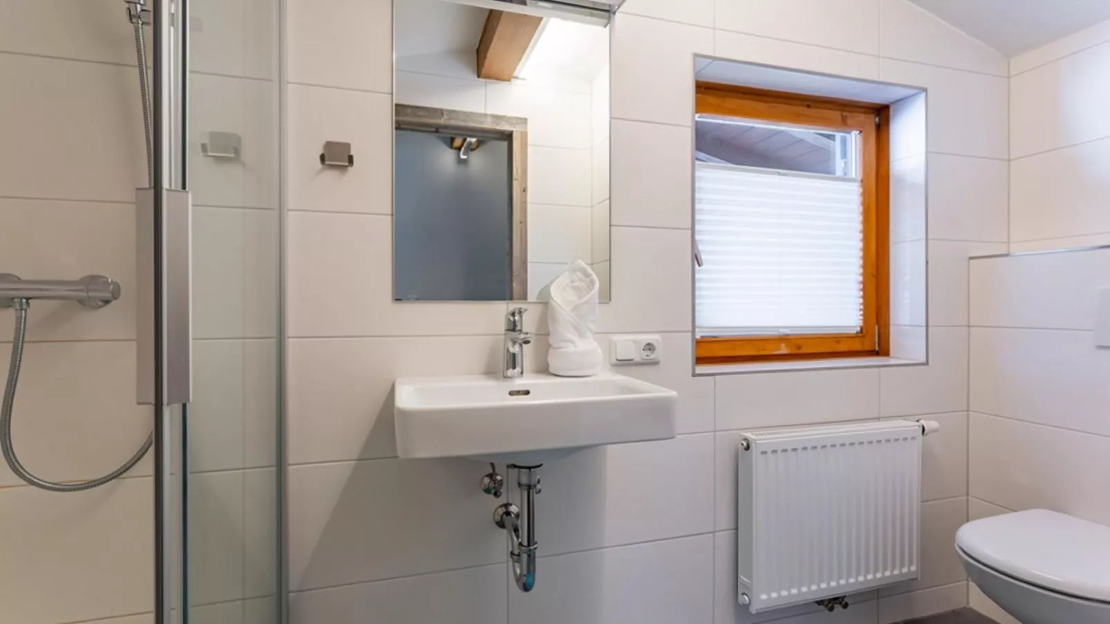 Chalet H Königsleiten-Bathroom