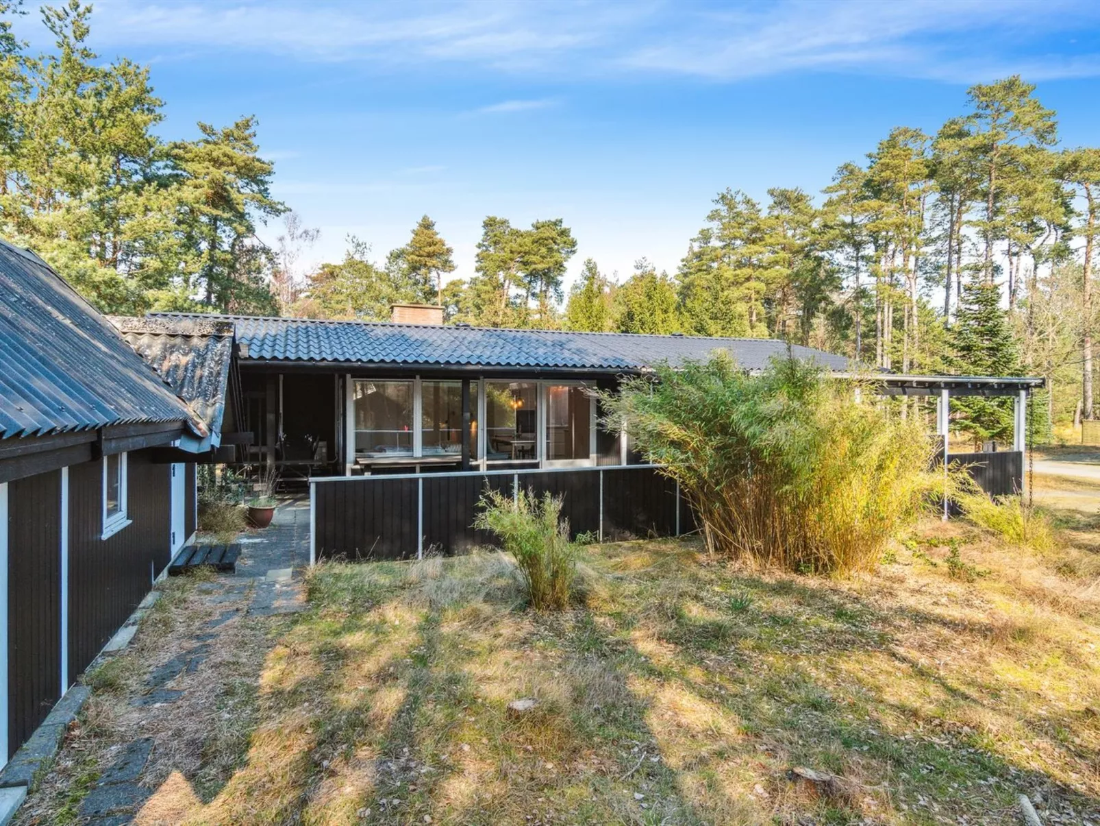 "Ahti" - 340m from the sea-Outside