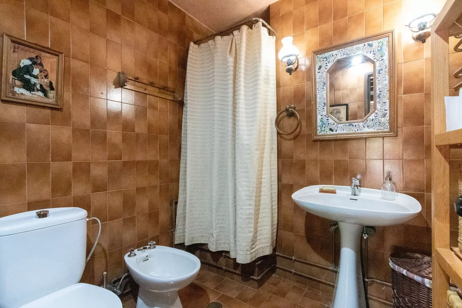 GC0125 Casa Los Arcos-Bathroom