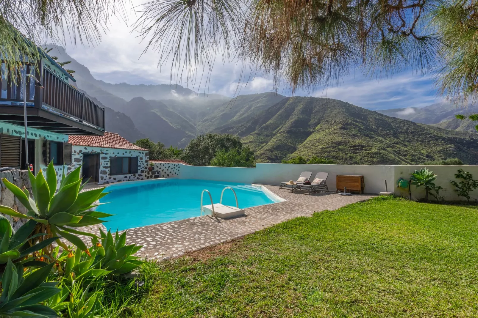GC0369 Risco Alto-Pool