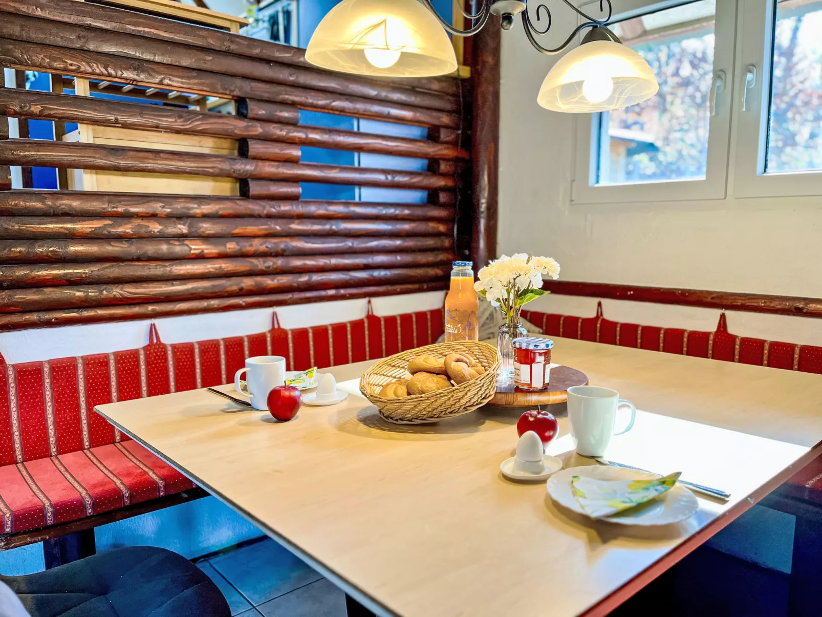 Tischlein, deck dich-Inside