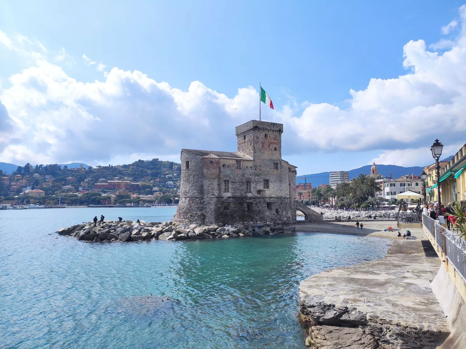 Dal Castello-Area