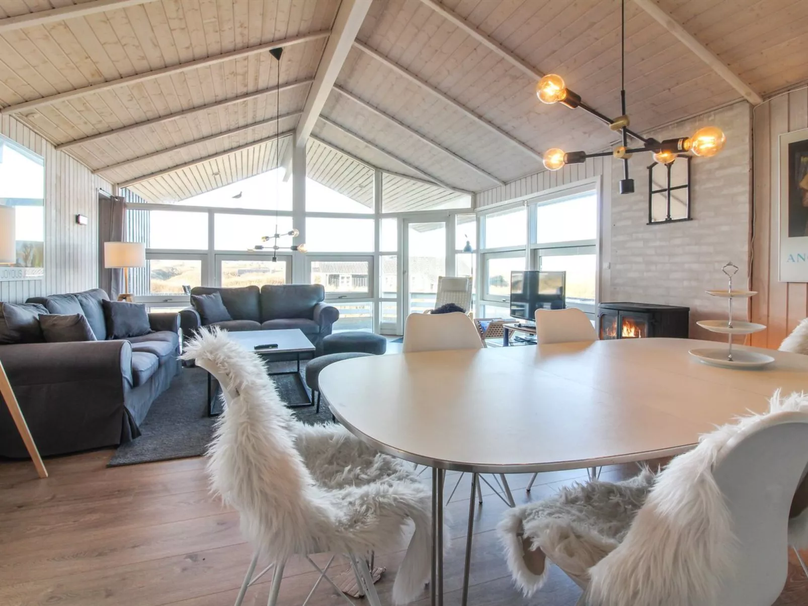 "Solvejg" - 150m from the sea-Drinnen
