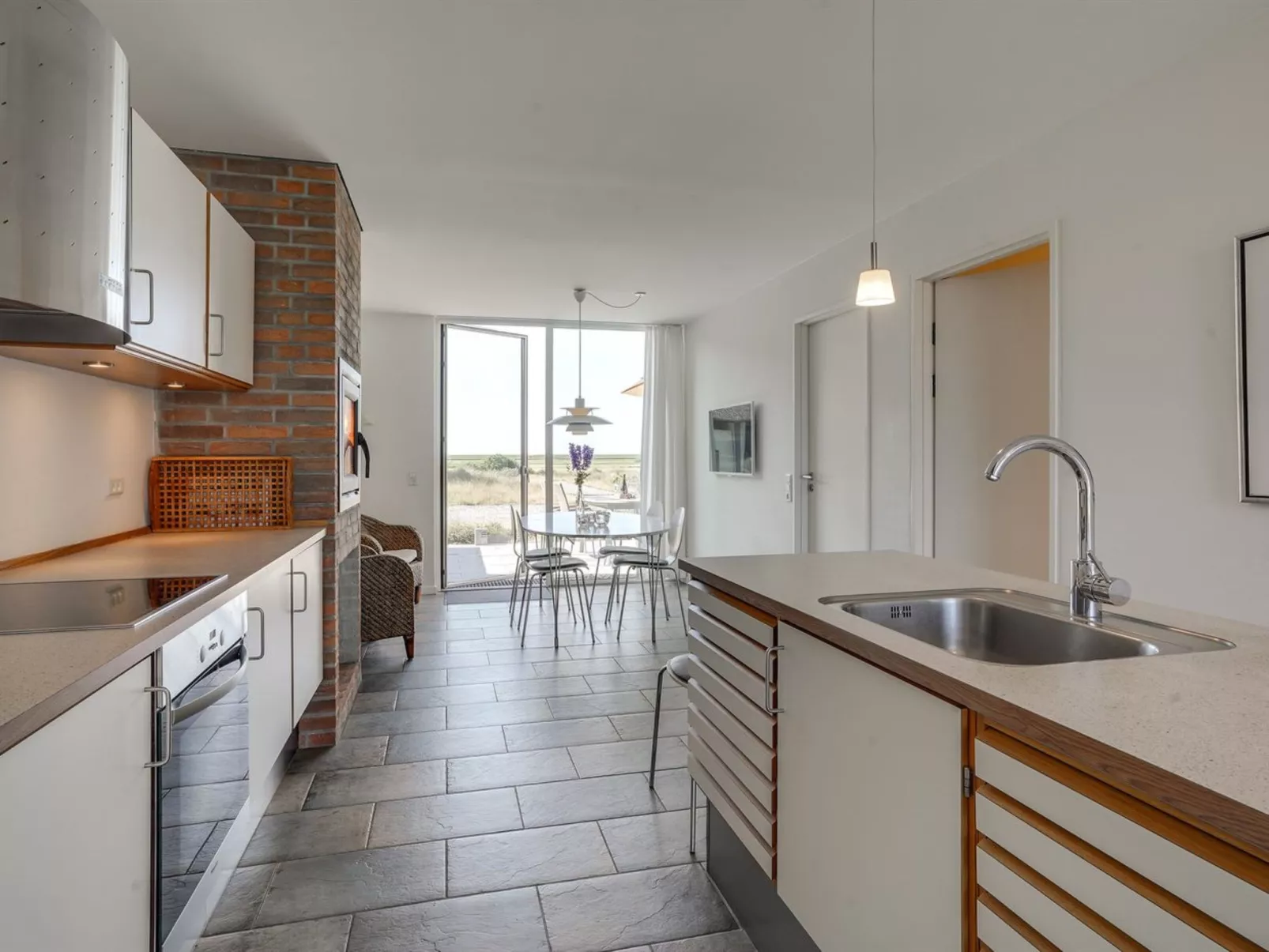 "Helgo" - 250m from the sea-Inside