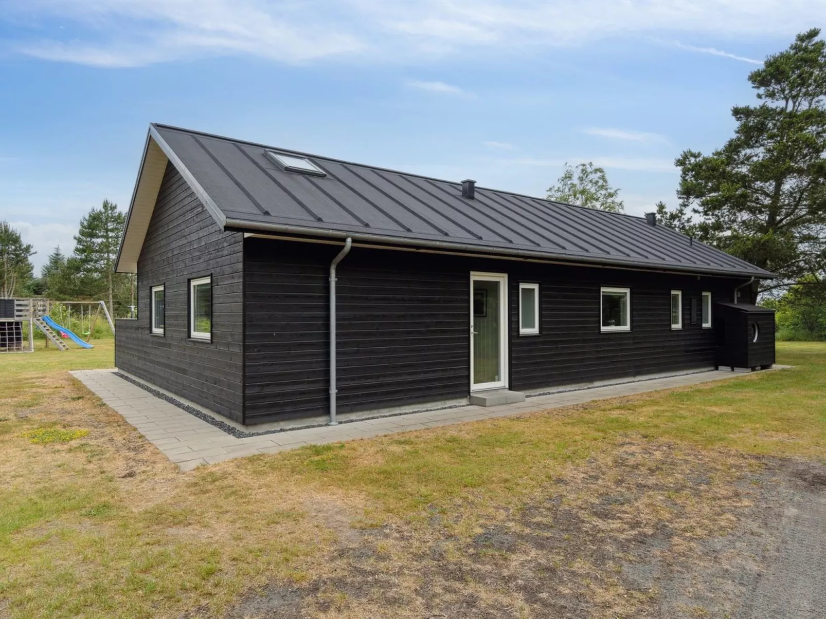 "Sunna" - 1.2km from the sea-Inside