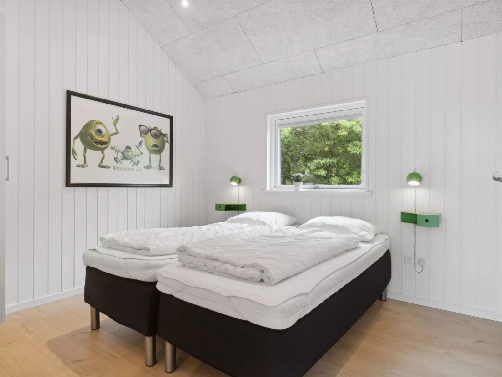 "Sunna" - 1.2km from the sea-Inside