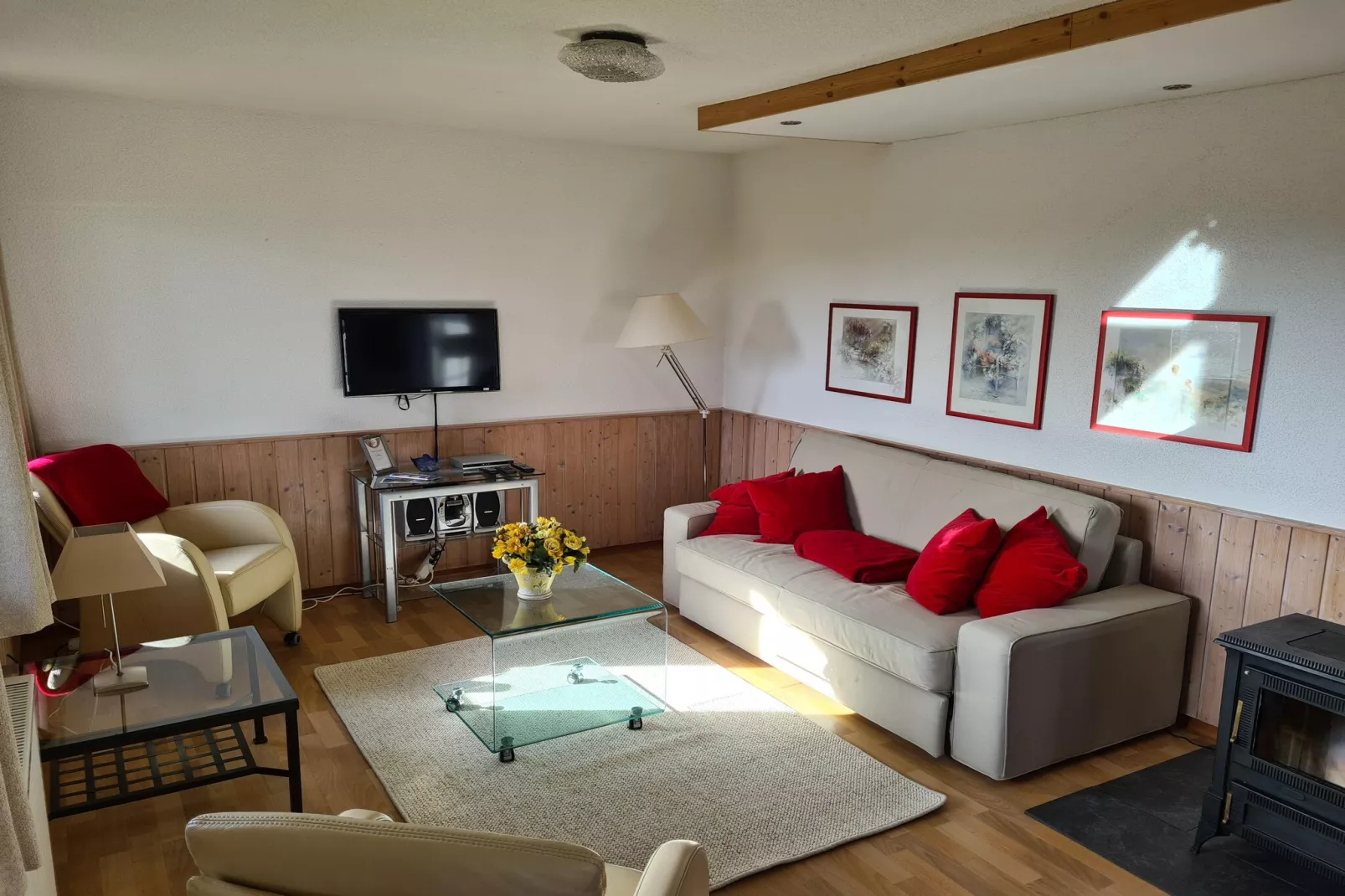 Am Sternberg-Living room
