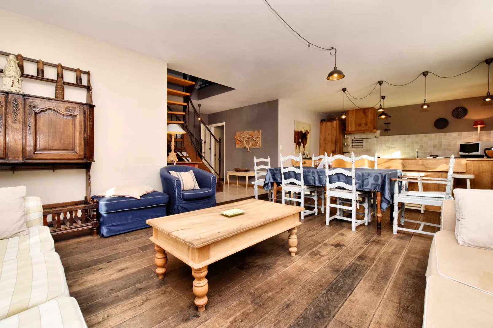 Châteaubriand-Wohnzimmer
