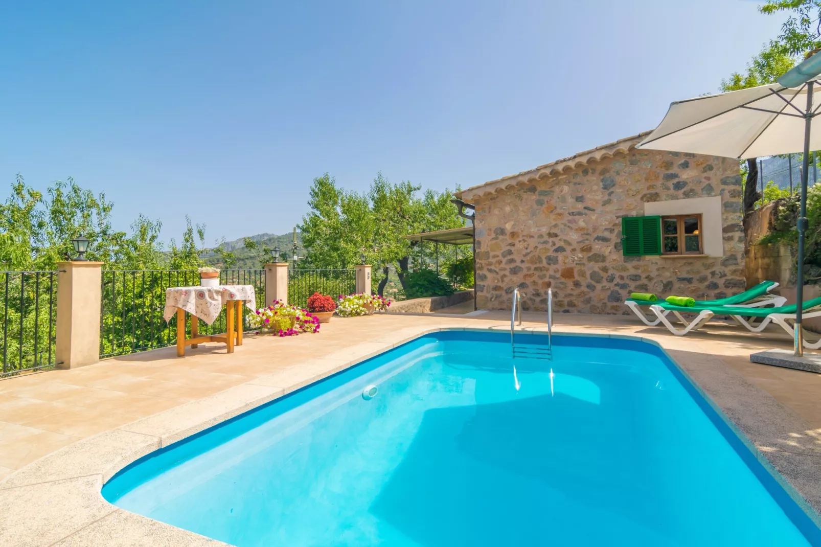 Can Fabiol - Adults Only-Pool