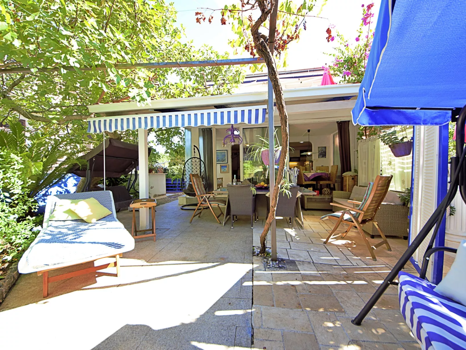 Villa ANiMa-Mia-Dehors